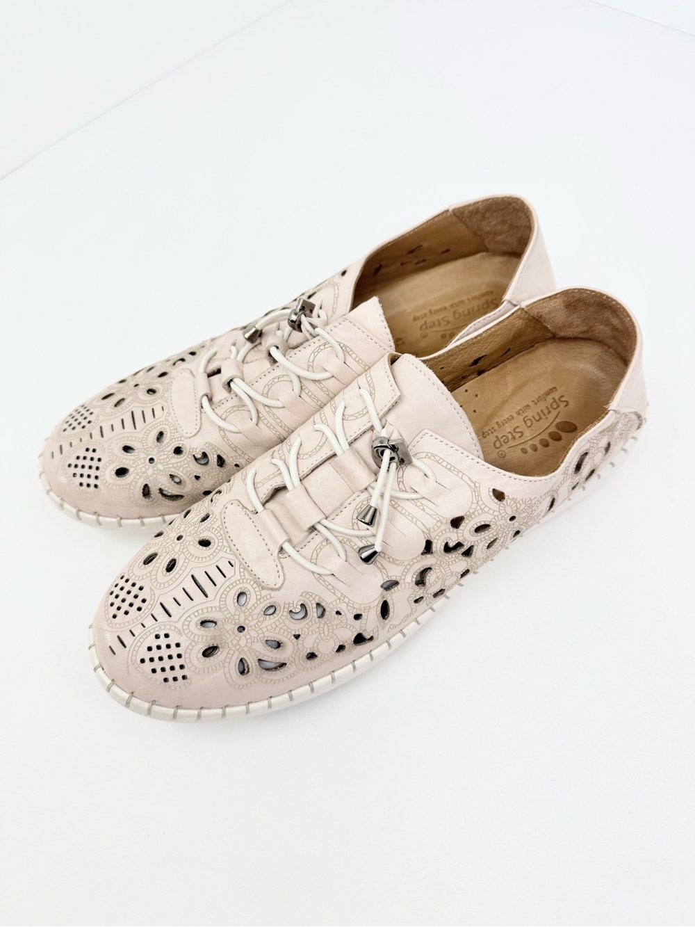 Spring Step ELVA Blush Pink Floral Laser Cut Leather Bungee Lace Sneaker Shoes